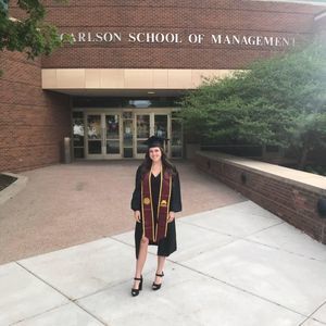 Meet your Posher, Val